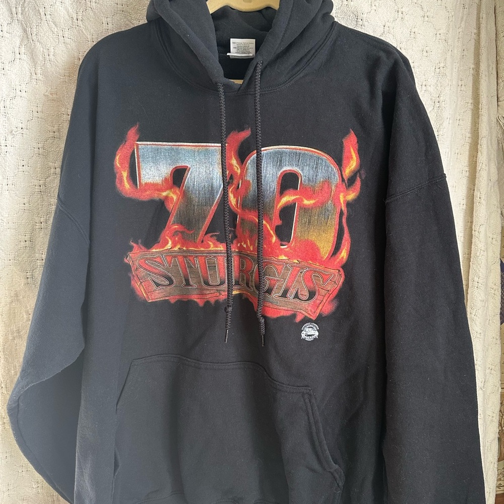 Gildan Black Hoodie Sturgis motorcycle rally 2010, 2X, worn one time